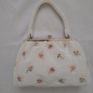 Vintage Corde Bead beaded kiss lock purse